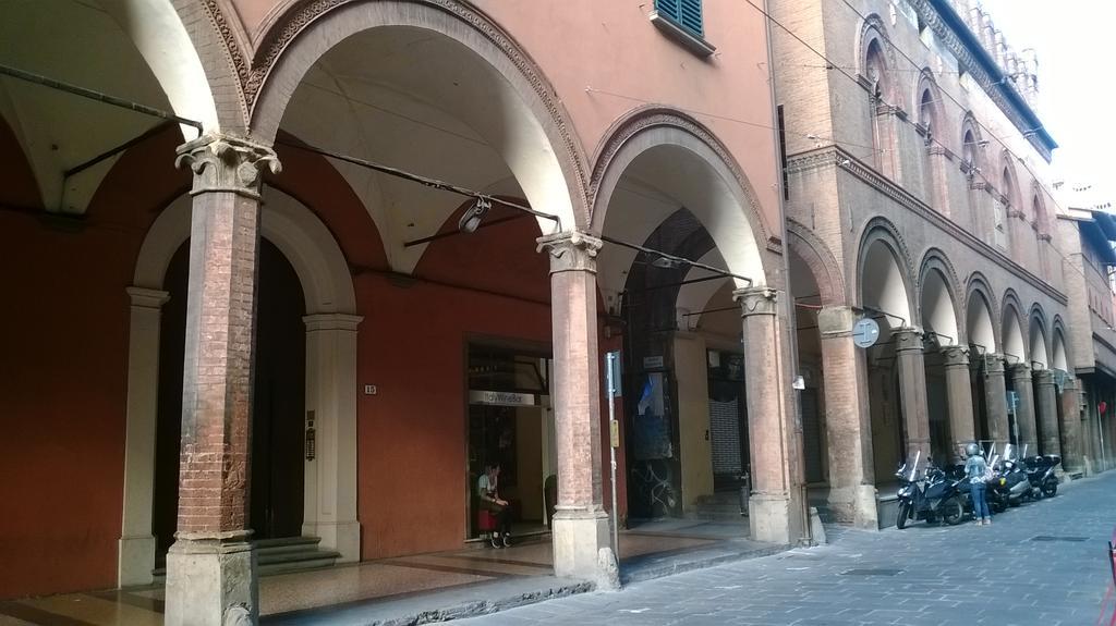 The Frog'S Hideaway Apartman Bologna Kültér fotó